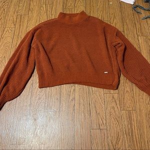 Hollister Cropped Sweater